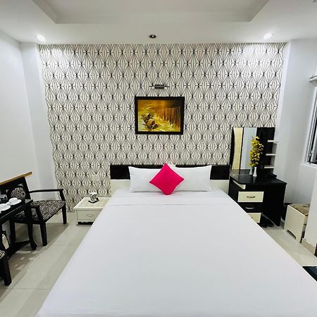 הו צ'י מין סיטי Redflower Hotel מראה חיצוני תמונה