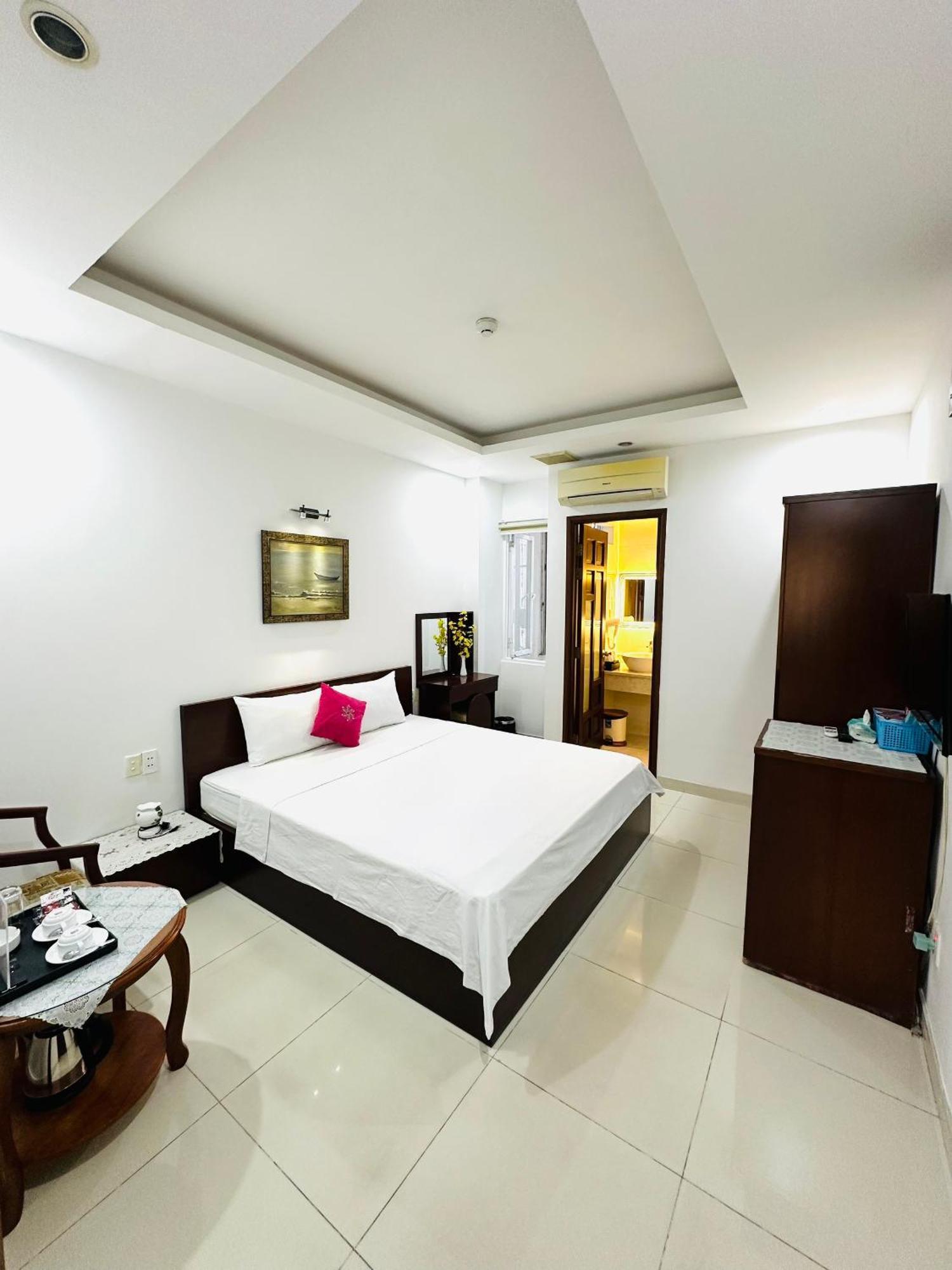 הו צ'י מין סיטי Redflower Hotel מראה חיצוני תמונה