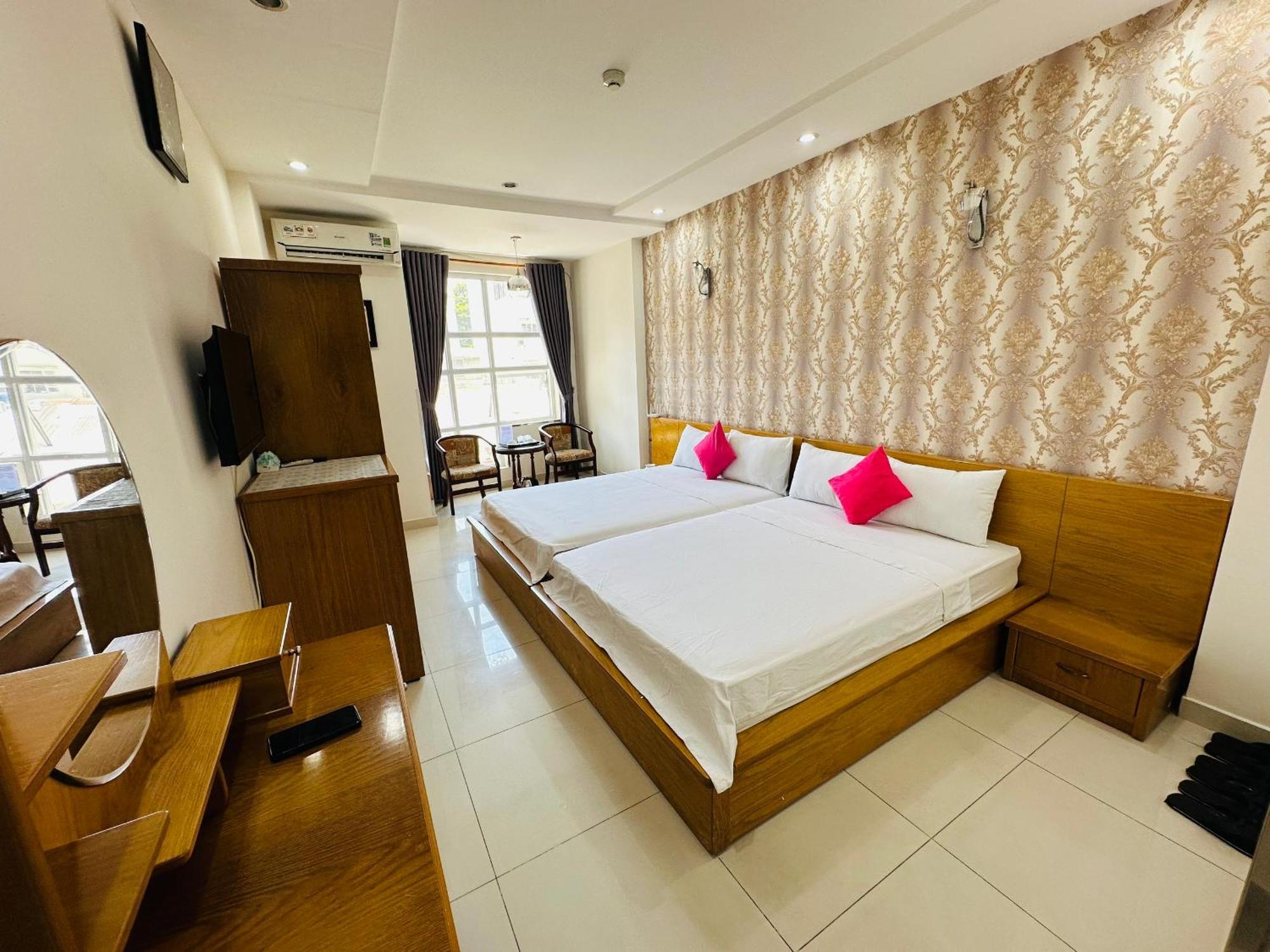 הו צ'י מין סיטי Redflower Hotel מראה חיצוני תמונה