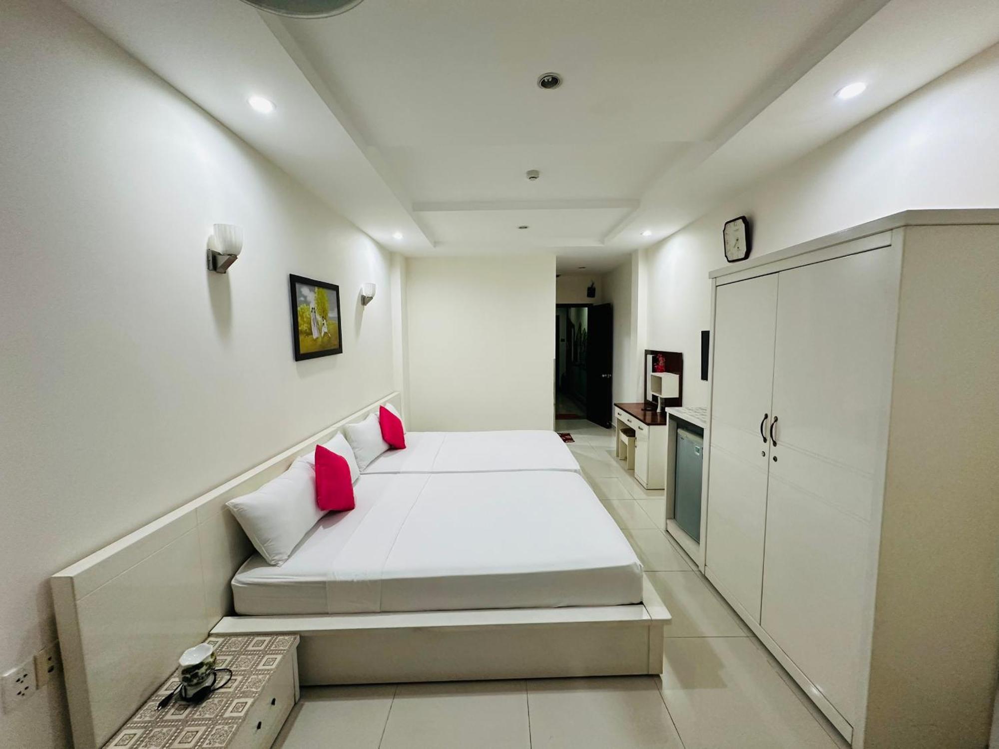 הו צ'י מין סיטי Redflower Hotel מראה חיצוני תמונה